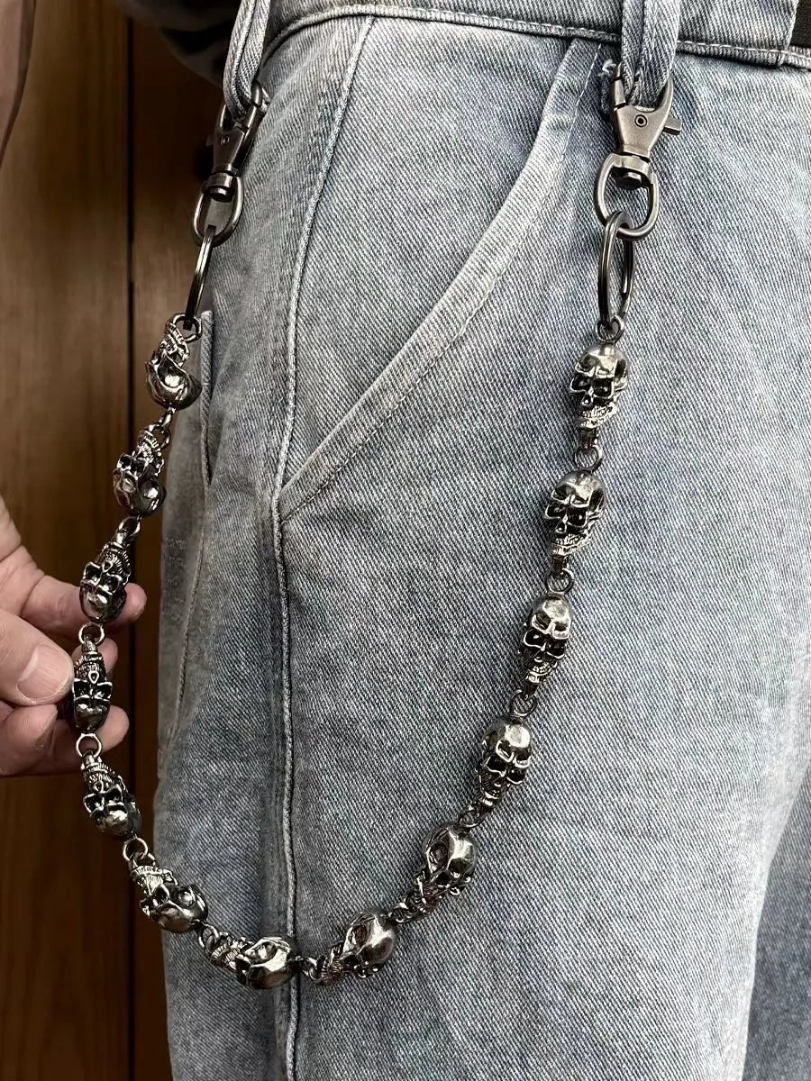 Skull Retro Chain by ADOVEIL
